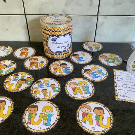 20 - Lata História das vogais - Encontros vocálicos