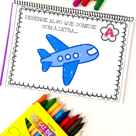 335 - Desenhando com comandos do alfabeto 1º ano